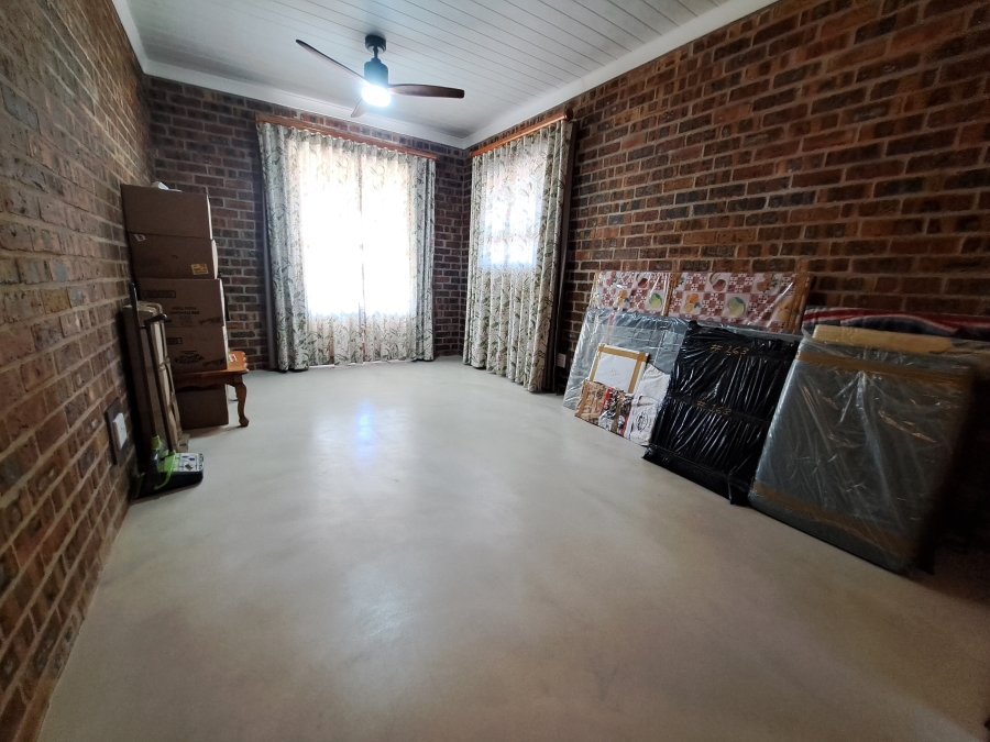 2 Bedroom Property for Sale in Hopefield Western Cape